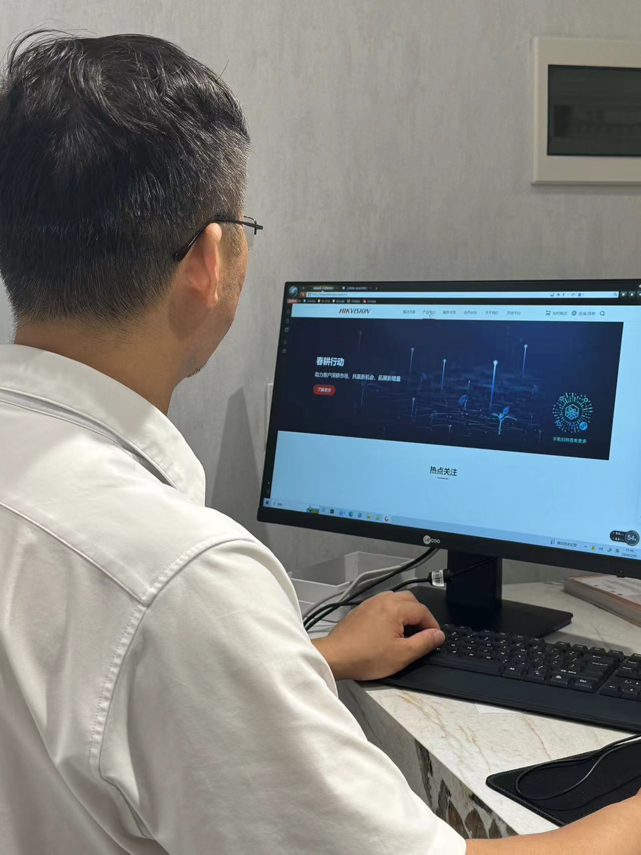 广龙鑫：泣血曝光！养殖场安装监控的“生死漏洞”，年损数十亿！